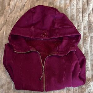 lululemon magenta scuba